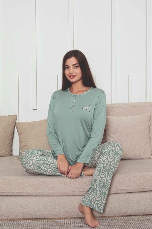 Etnik Desenli Kadın Pijama Takımı - Yeşil Nakışlı Uzun Kollu Likralı Kumaş