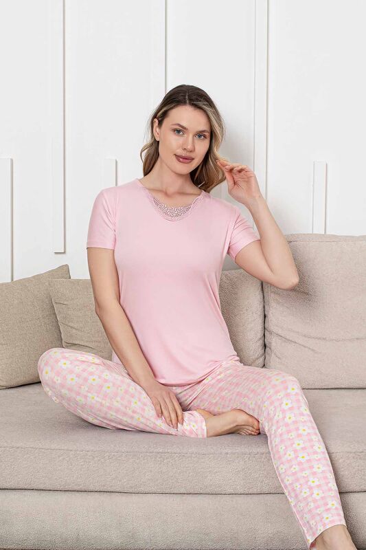 Bayan Pijama Takımı - Pembe Papatya Desen Kısa Kol Likralı Viskon