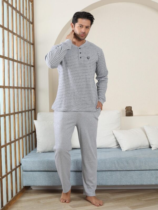Erkek Pijama Takımı - Gri Çizgili Kışlık İnterlok
